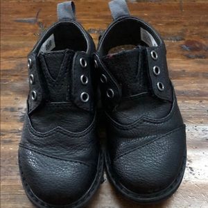 Black T7 Toms